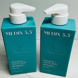 2 Medix 5.5 Glycolic Lactic Acid Body Wash